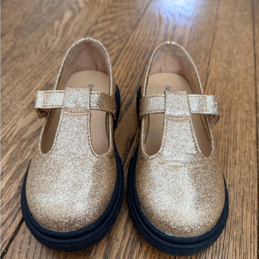 Gold Glitter Kids Shoes Cat & Jack